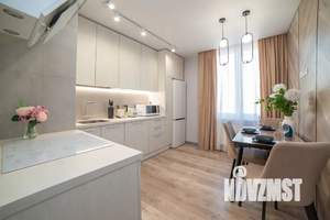 1-к квартира, посуточно, 57м2, 18/25 этаж