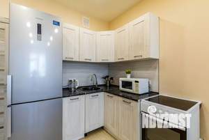 1-к квартира, посуточно, 50м2, 3/32 этаж