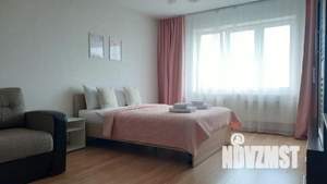 1-к квартира, посуточно, 42м2, 1/1 этаж