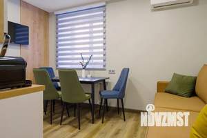 2-к квартира, посуточно, 40м2, 1/10 этаж