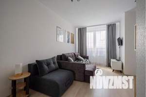 1-к квартира, посуточно, 37м2, 11/24 этаж