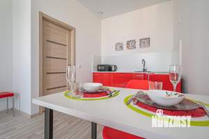 1-к квартира, посуточно, 43м2, 1/1 этаж