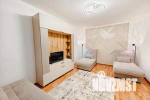 2-к квартира, посуточно, 65м2, 2/17 этаж