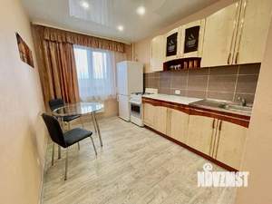 1-к квартира, посуточно, 34м2, 7/10 этаж