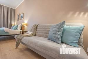 Студия квартира, посуточно, 34м2, 8/15 этаж