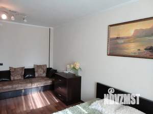 1-к квартира, посуточно, 50м2, 2/19 этаж