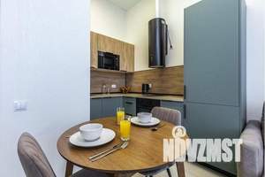 2-к квартира, посуточно, 45м2, 2/25 этаж