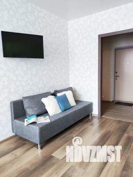 Студия квартира, посуточно, 34м2, 6/12 этаж