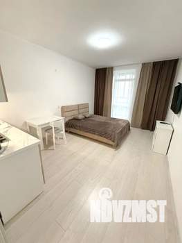 Студия квартира, посуточно, 30м2, 23/25 этаж