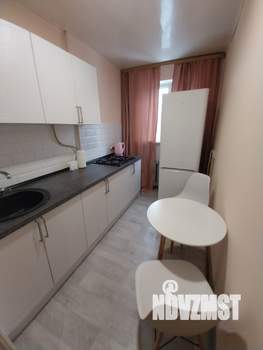 1-к квартира, посуточно, 32м2, 4/9 этаж