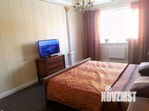 1-к квартира, посуточно, 55м2, 1/1 этаж