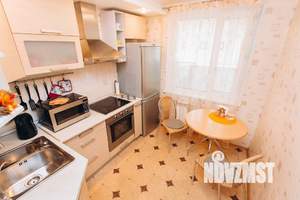 1-к квартира, посуточно, 62м2, 1/1 этаж