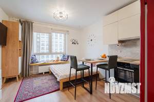 Студия квартира, посуточно, 30м2, 23/28 этаж