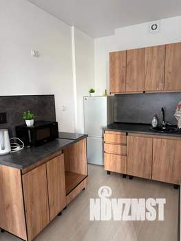 Студия квартира, посуточно, 33м2, 15/16 этаж