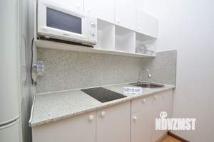 Студия квартира, посуточно, 35м2, 23/25 этаж