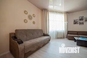 1-к квартира, посуточно, 73м2, 1/1 этаж