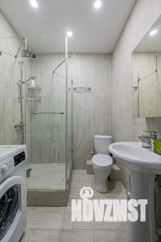 1-к квартира, посуточно, 42м2, 1/1 этаж