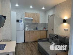Студия квартира, посуточно, 25м2, 1/10 этаж