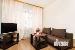 2-к квартира, посуточно, 46м2, 1/5 этаж