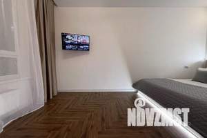 1-к квартира, посуточно, 29м2, 8/20 этаж