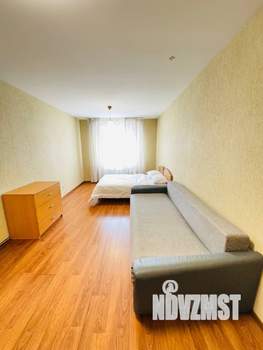 2-к квартира, посуточно, 75м2, 7/14 этаж