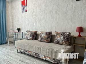 Студия квартира, посуточно, 32м2, 16/20 этаж