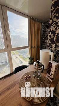 Студия квартира, посуточно, 30м2, 10/26 этаж