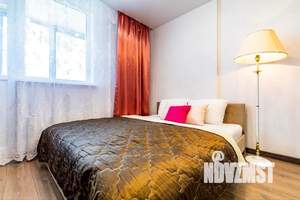 1-к квартира, посуточно, 38м2, 9/25 этаж