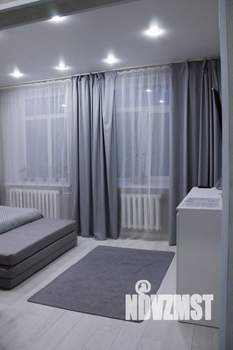 1-к квартира, посуточно, 28м2, 1/2 этаж