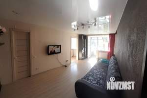 2-к квартира, посуточно, 48м2, 3/5 этаж