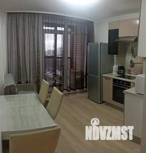 1-к квартира, посуточно, 42м2, 16/20 этаж