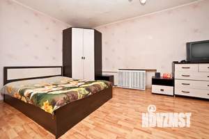 1-к квартира, посуточно, 38м2, 4/5 этаж