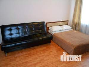 1-к квартира, посуточно, 33м2, 1/1 этаж