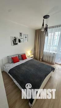 1-к квартира, посуточно, 40м2, 3/25 этаж