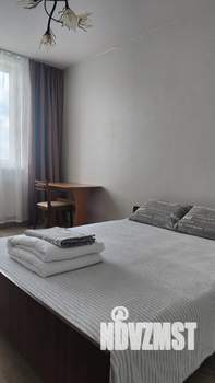 1-к квартира, посуточно, 44м2, 20/24 этаж