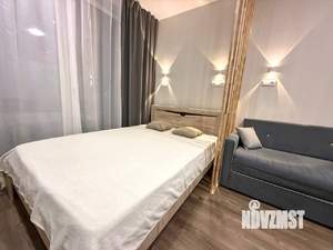 Студия квартира, посуточно, 35м2, 2/9 этаж