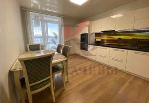 2-к квартира, на длительный срок, 65м2, 26/33 этаж
