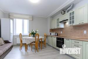 2-к квартира, посуточно, 72м2, 14/35 этаж