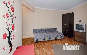 1-к квартира, посуточно, 40м2, 3/5 этаж