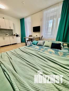 Студия квартира, посуточно, 28м2, 3/15 этаж