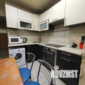 2-к квартира, посуточно, 48м2, 1/10 этаж