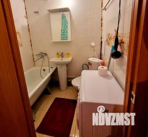 1-к квартира, посуточно, 35м2, 11/16 этаж