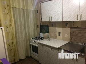 1-к квартира, посуточно, 35м2, 1/10 этаж