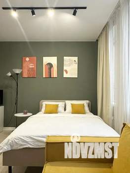 Студия квартира, посуточно, 30м2, 13/32 этаж