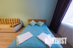 1-к квартира, посуточно, 30м2, 1/2 этаж