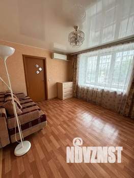 1-к квартира, посуточно, 32м2, 2/9 этаж