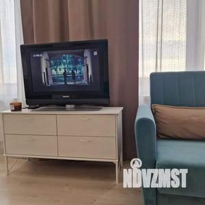 Студия квартира, посуточно, 35м2, 18/20 этаж