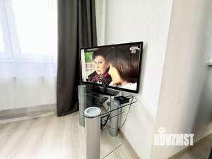 1-к квартира, посуточно, 43м2, 23/25 этаж