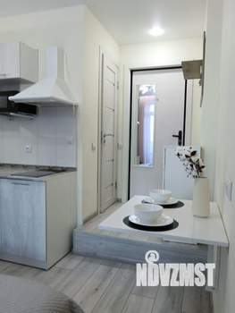 1-к квартира, посуточно, 12м2, 1/1 этаж