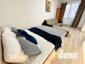 1-к квартира, посуточно, 42м2, 2/25 этаж